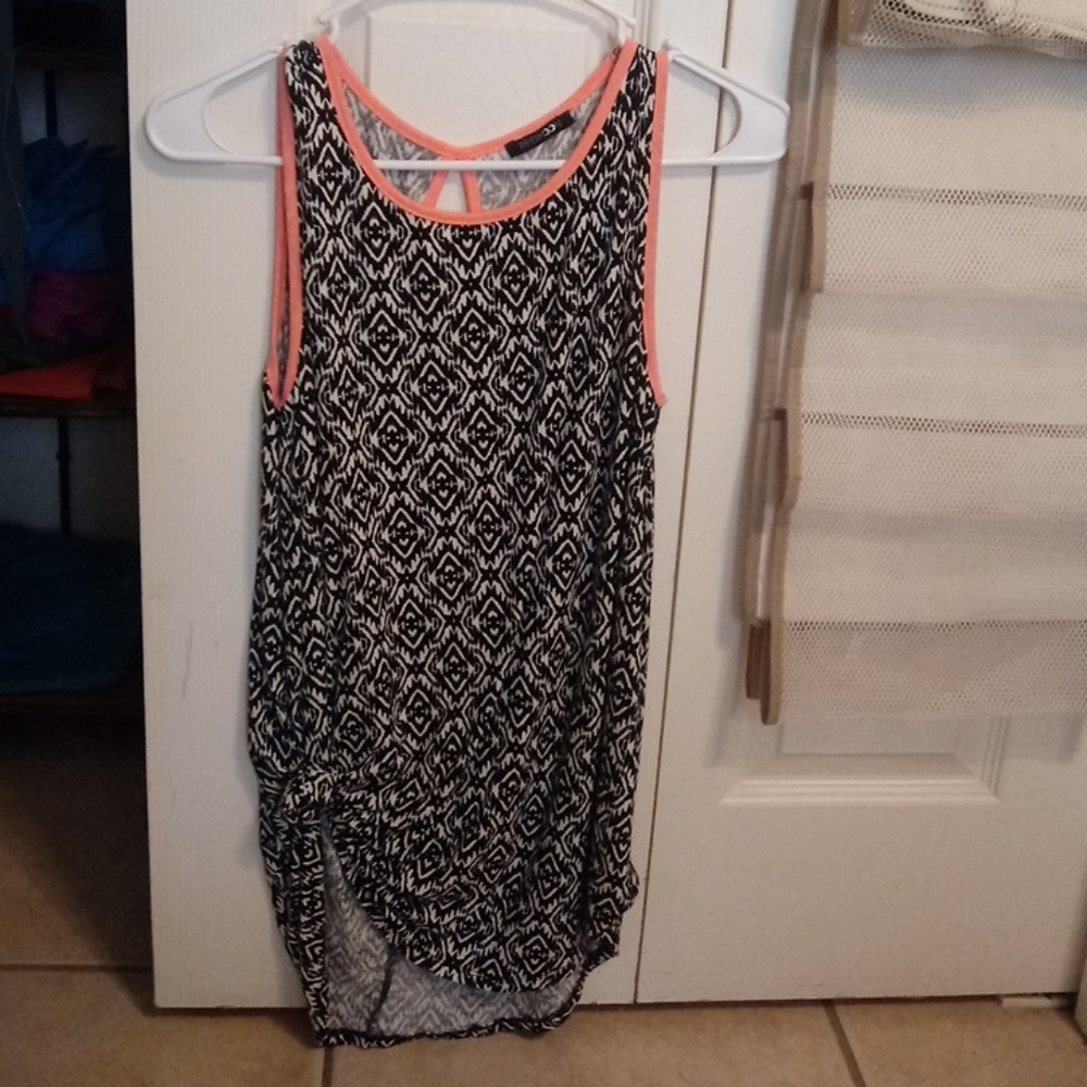 Pattern shirt